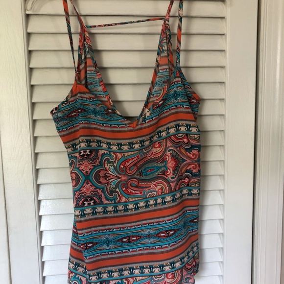 Brightly colored tank top - Picture 3 of 3